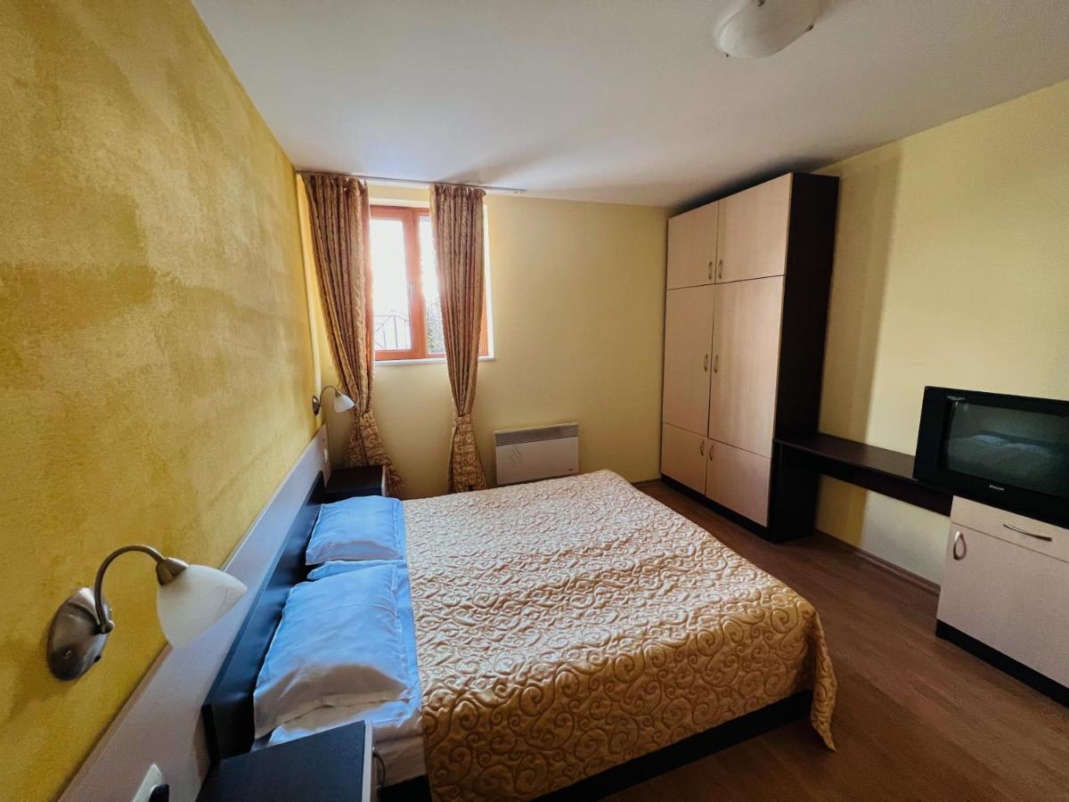 Апартаменти Замъците Pamporovo Exterior foto