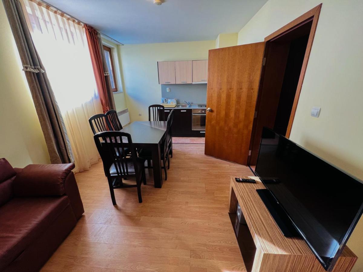 Апартаменти Замъците Pamporovo Exterior foto